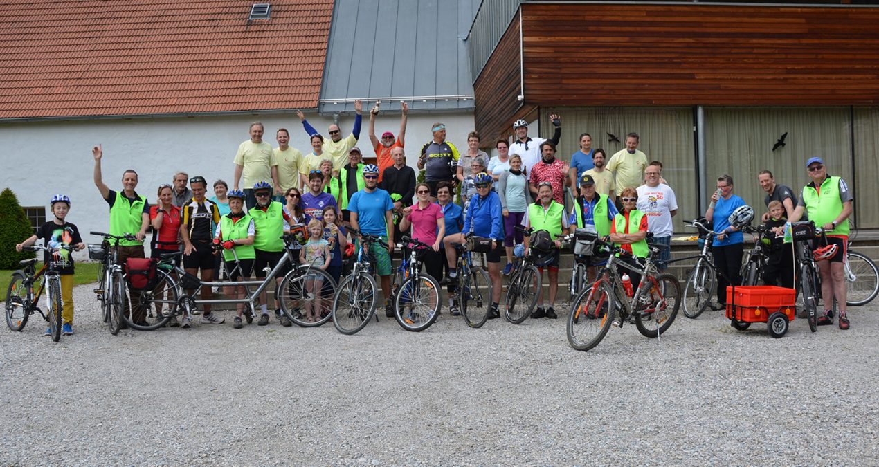 Viele Pedalritter beim Radwandertag